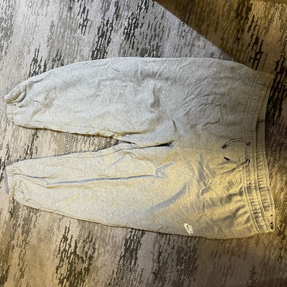 Nike joggers
